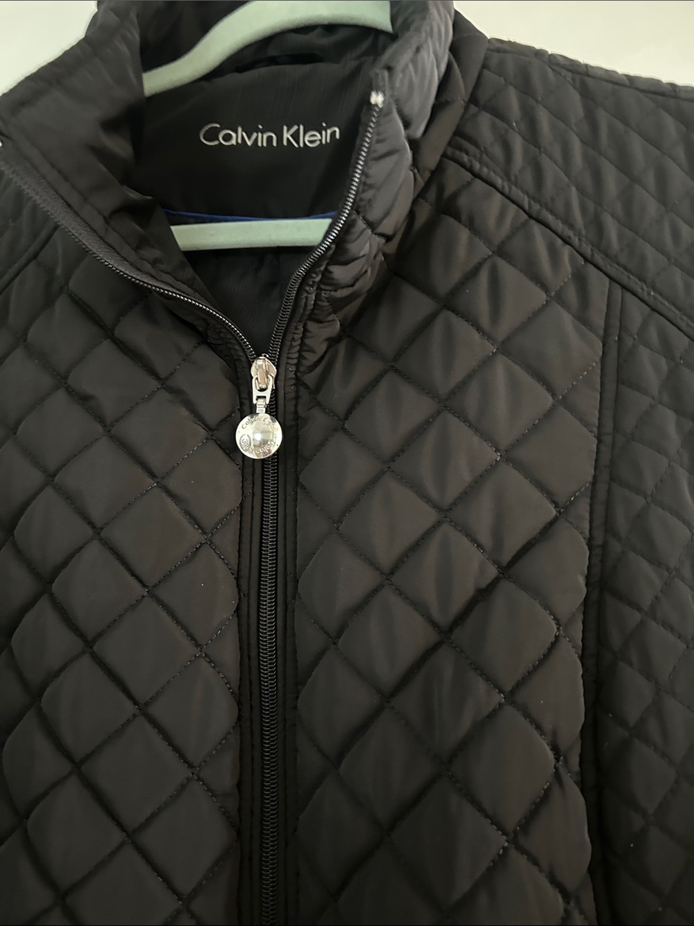 Calvin Klein Black Quilted Vest with Front Pockets - Picture 2 of 3